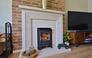 Log Burner- click for photo gallery